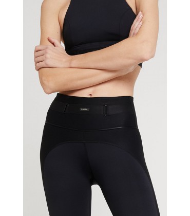 Protagonist Leggings